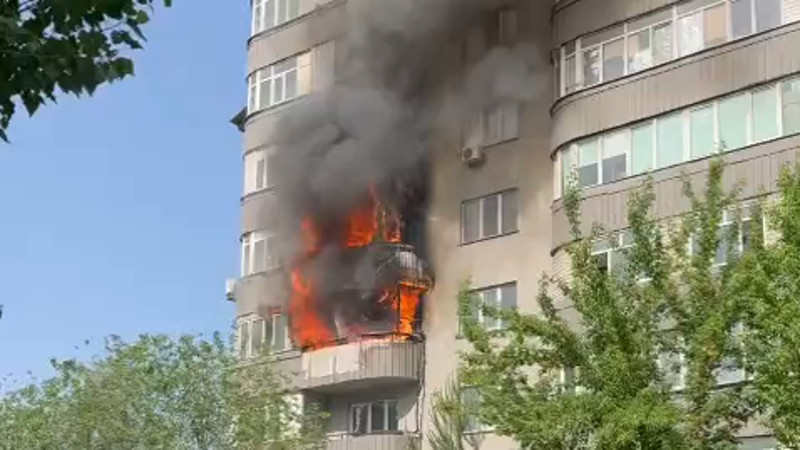 Кадры из видео