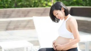 В каком возрасте рожать, чтобы втрое снизить риск рака груди