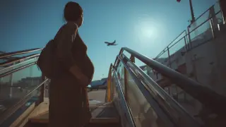 Как летать во время беременности: правила казахстанских авиакомпаний