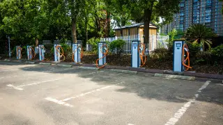 Владельцам электрокаров пообещали облегчить жизнь в Алматы