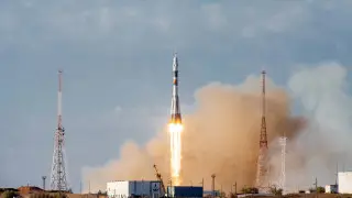 Выделить 40 миллиардов на космический спутник попросил депутат