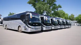 BUS SERVICE обновляет автопарк Qarmet: 50 автобусов от казахстанского производителя