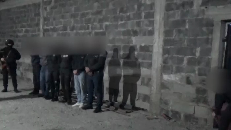 Кадры из видео