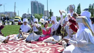 В Актобе прошел этнофестиваль ко Дню города