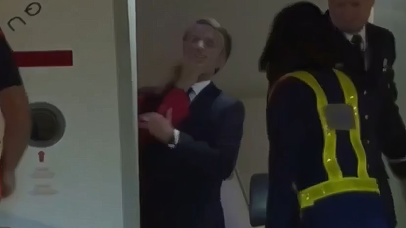 Кадры из видео