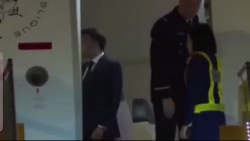 Кадры из видео