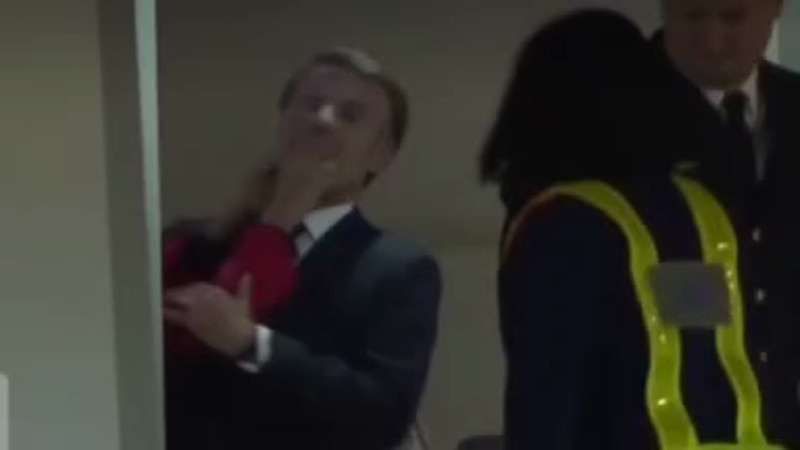 Кадры из видео