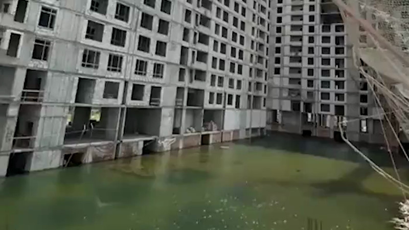 Кадры из видео