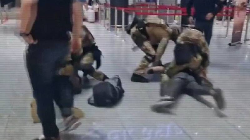 Кадры из видео