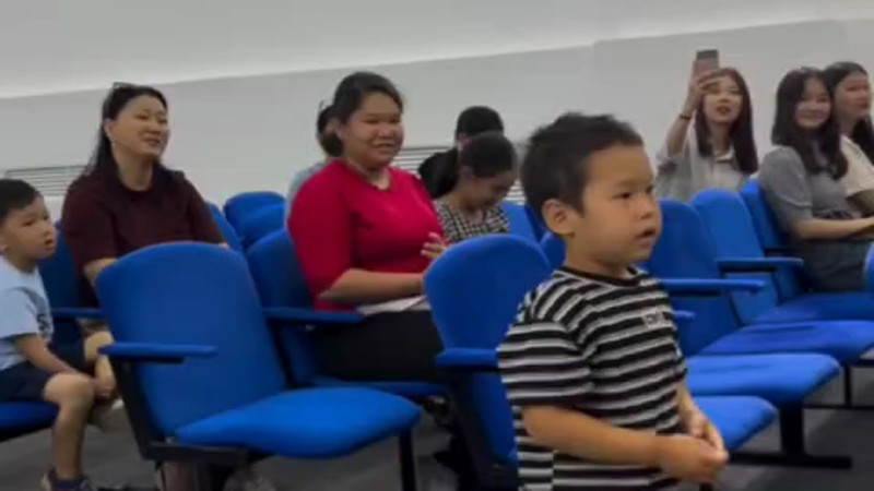 Кадры из видео