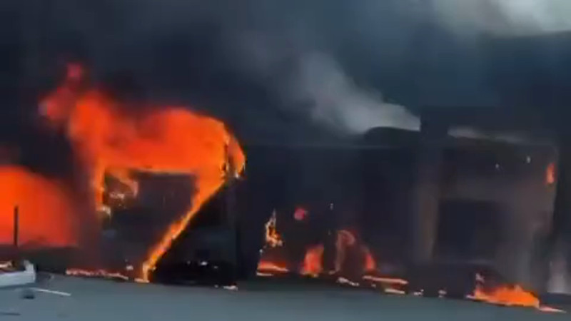 Кадры из видео