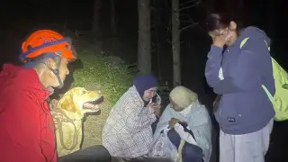 Сбились с маршрута: трех девушек спасли в горах Алматы