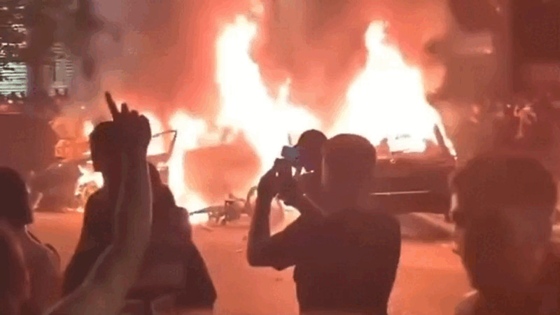 Кадры из видео