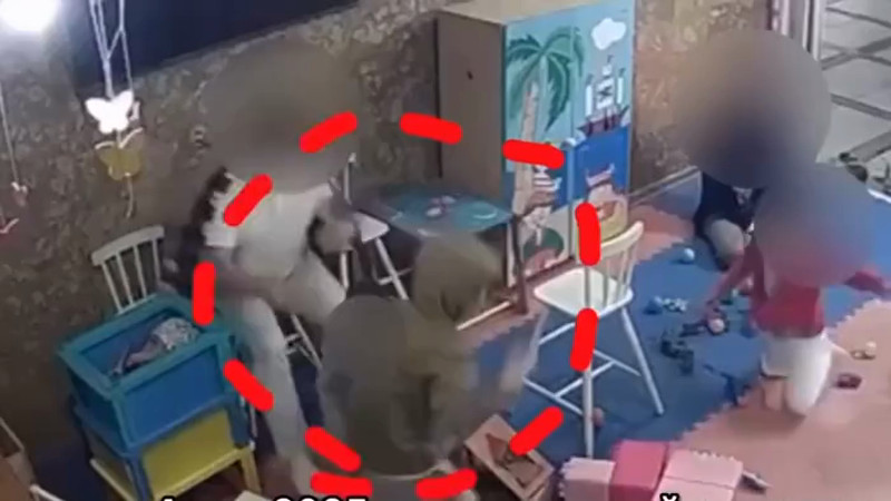 Кадры из видео