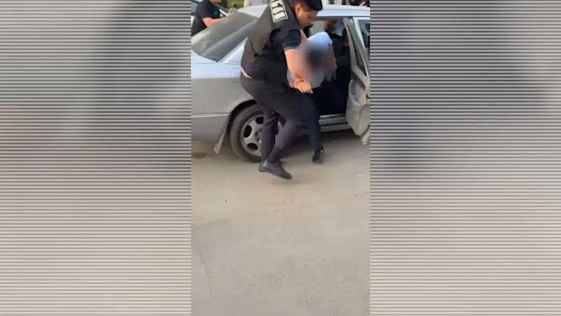 Кадры из видео