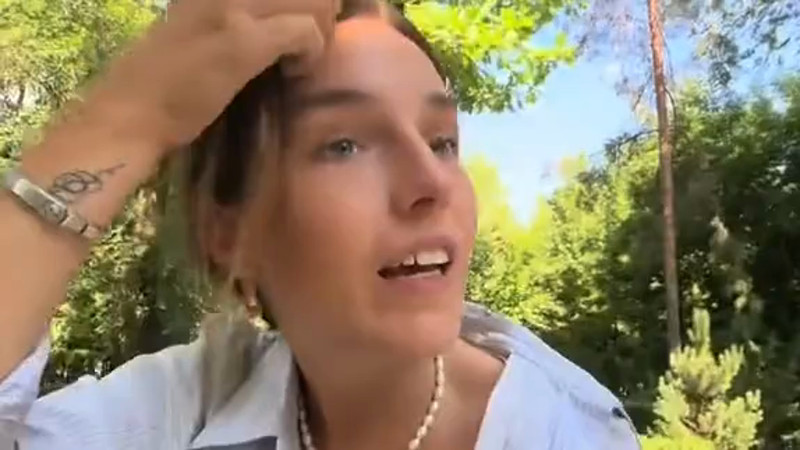 Кадры из видео