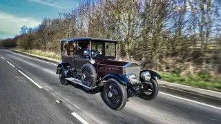 Rolls-Royce, который возил короля: на аукционе выставлен 111-летний Silver Ghost