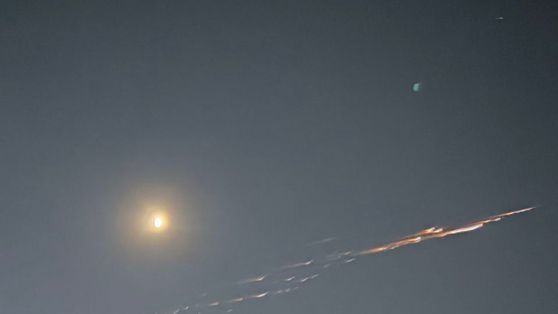 Кадры из видео