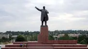 В Кыргызстане демонтировали самый высокий в Центральной Азии памятник Ленину