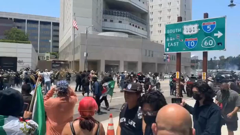 Кадры из видео