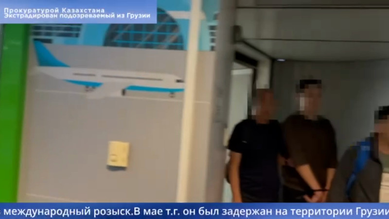 Кадры из видео