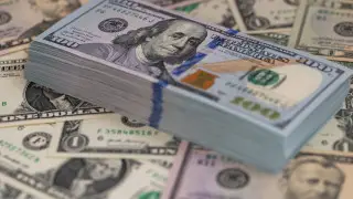 Тенге укрепился: какой курс доллара 9 июня в Казахстане