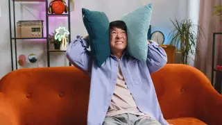 Казахстанцам запрещено громко шуметь даже днем: назван размер штрафа