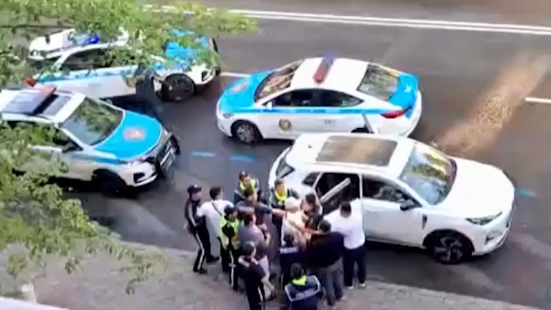 Кадры из видео