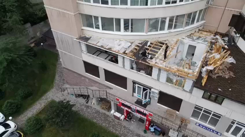 Кадры из видео