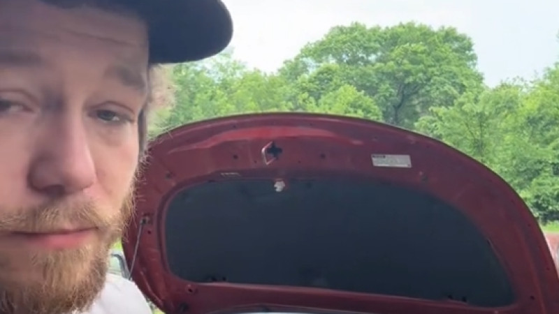 Кадры из видео