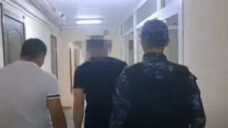 Мужчина напал на врачей детской больницы в Караганде