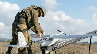 Иран запустил по Израилю более 100 беспилотников