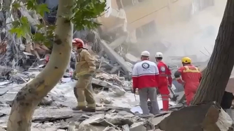 Кадры из видео