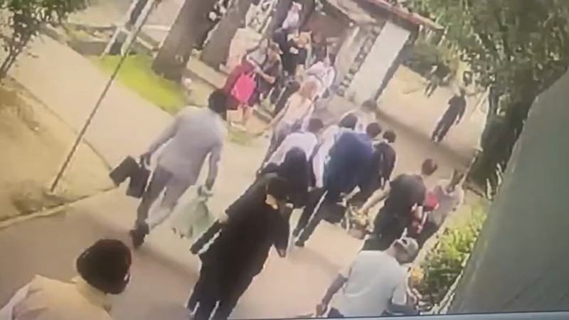 Кадры из видео