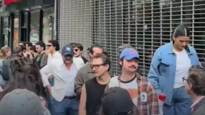 Кадры из видео