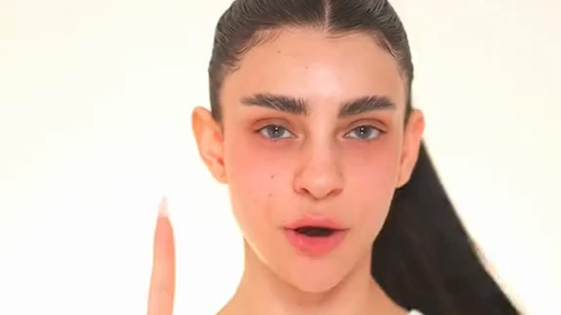 Кадры из видео