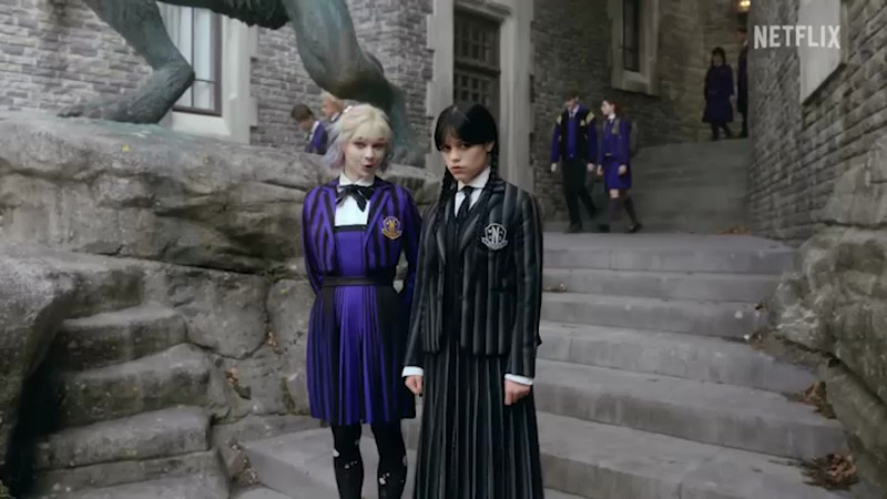 Кадры из видео