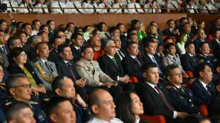 Президент посетил концерт, посвященный Дню полиции