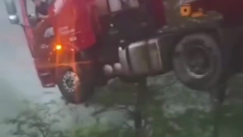 Кадры из видео