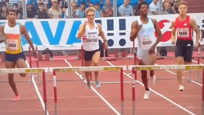 Кадры из видео