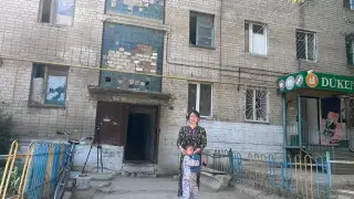 Очередь в туалет, тараканы в ушах: многодетная мать показала жилье от акимата