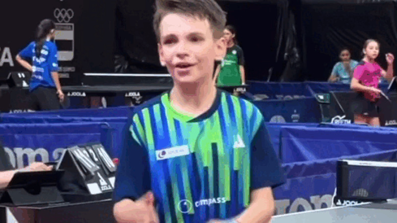 Кадры из видео