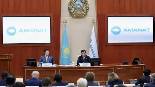 Фракцией Amanat инициировано 62 законопроекта для реализации курса Президента