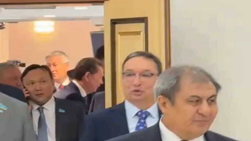 Кадры из видео