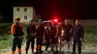 Четверо туристов не смогли спуститься с горы в Павлодарской области
