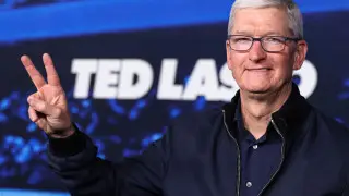 Что читает глава Apple: названы 6 любимых книг Тима Кука