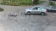 Водитель Lexus наехал на ребенка и скрылся: шокирующие кадры