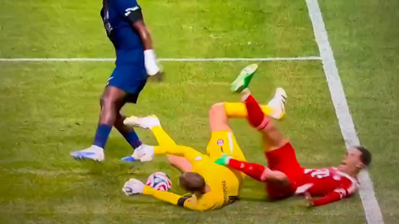 Кадры из видео