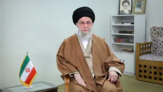 Лидер Ирана появился на публике впервые с начала конфликта с Израилем