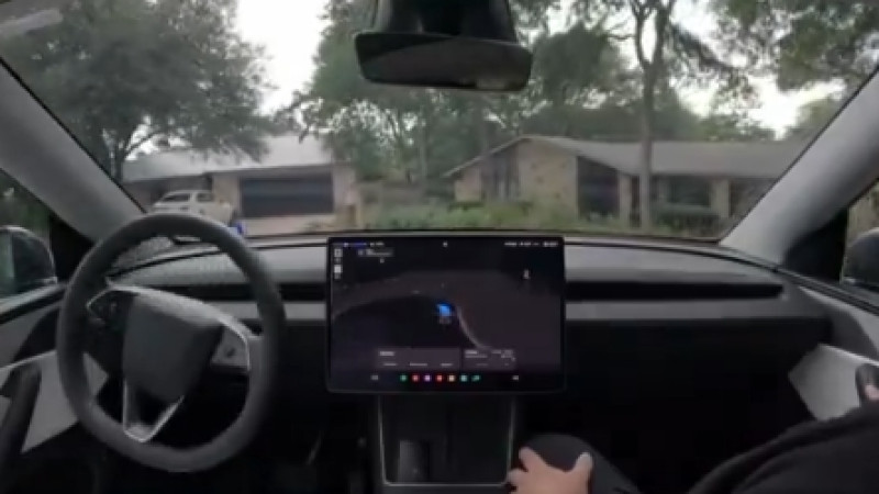 Кадры из видео